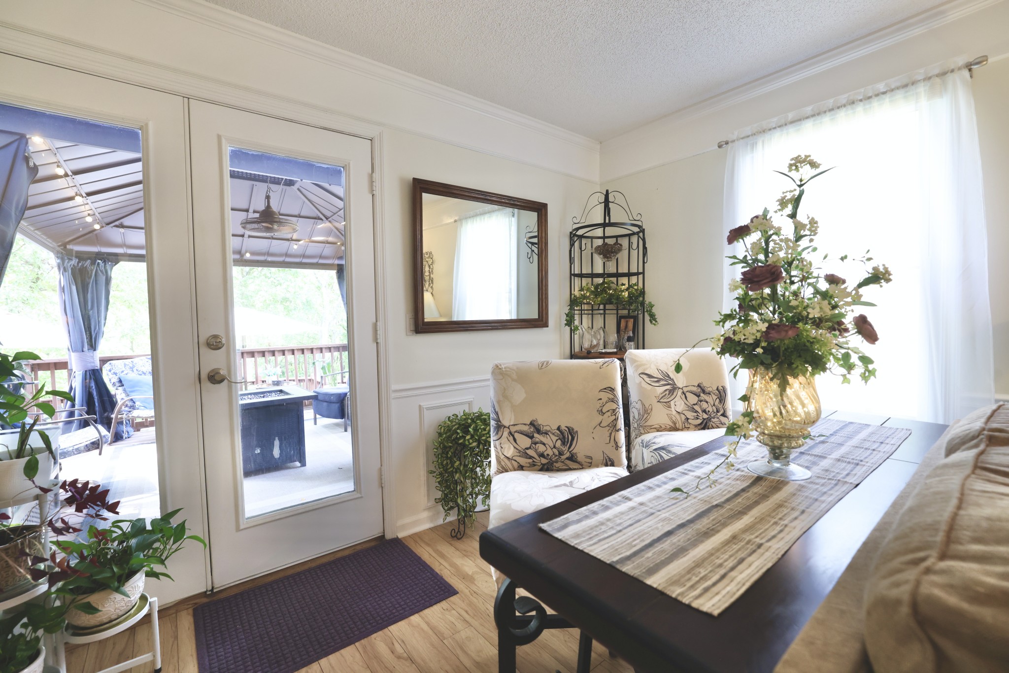 1809 Hidden Ridge Circle Mount Juliet, TN 37122 - Photo 9 of 45 a living room with furniture and a potted plant