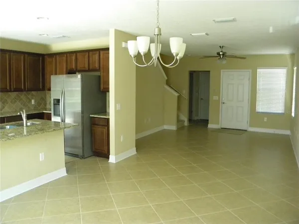 $2,975 | 7810 Tuscany Woods Drive, Tampa, FL 33647