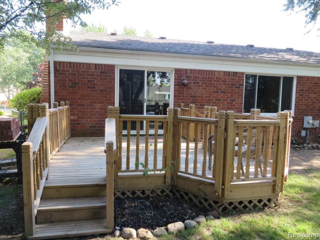 44768 Hanford Road Canton, MI 48187 - Photo 20 of 22