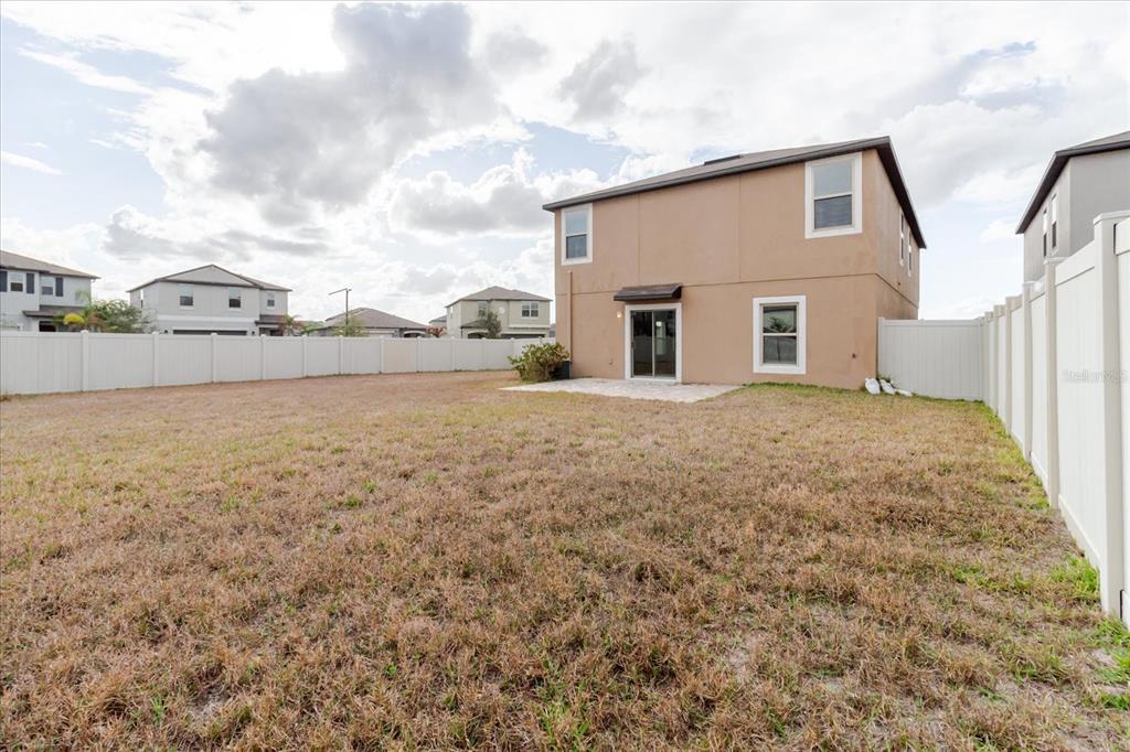 9411 Lemon Drop Loop Sun City Center, FL 33573 - Photo 37 of 41