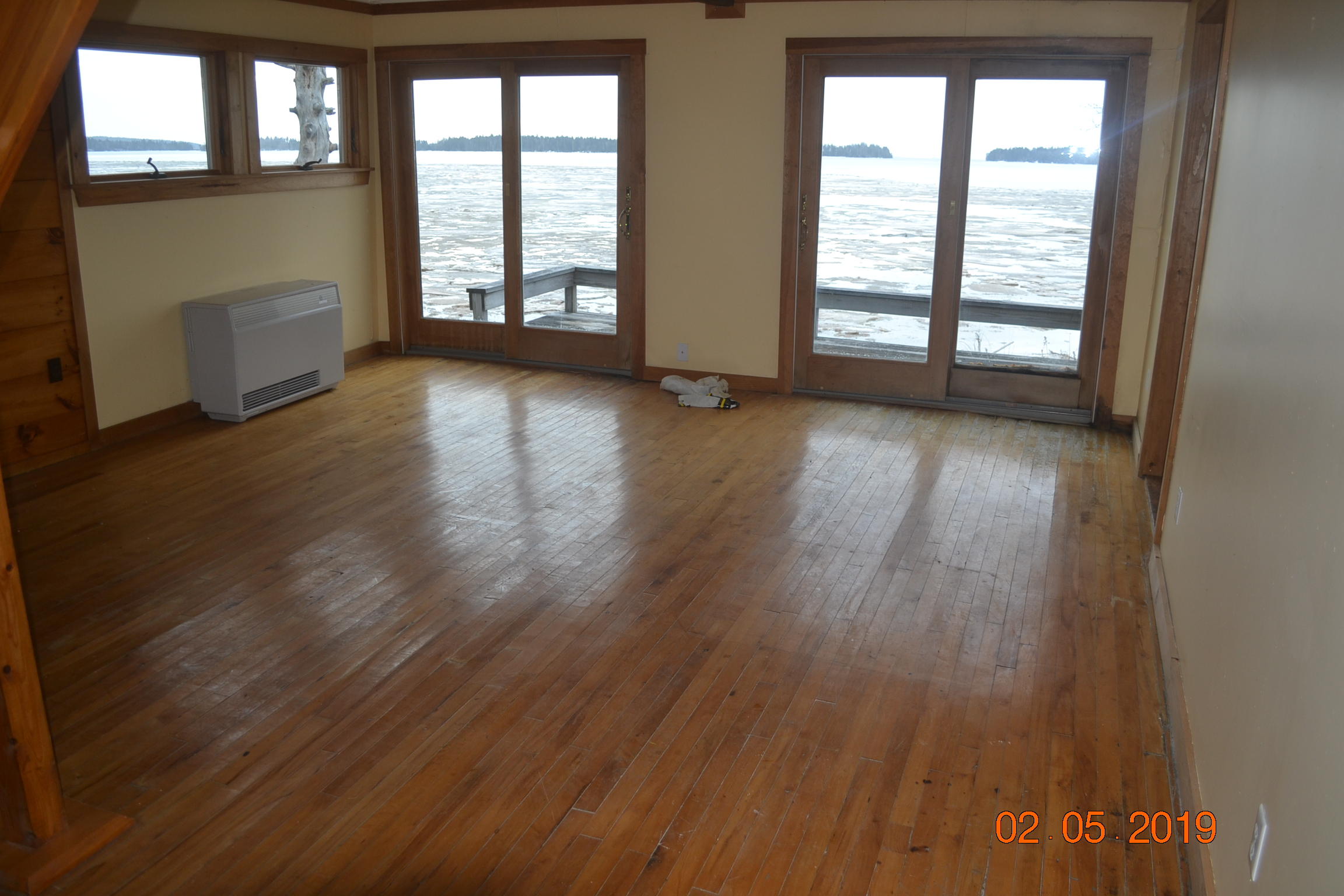 197 Rays Point Road Milbridge, ME 04658 - Photo 8 of 15 Living