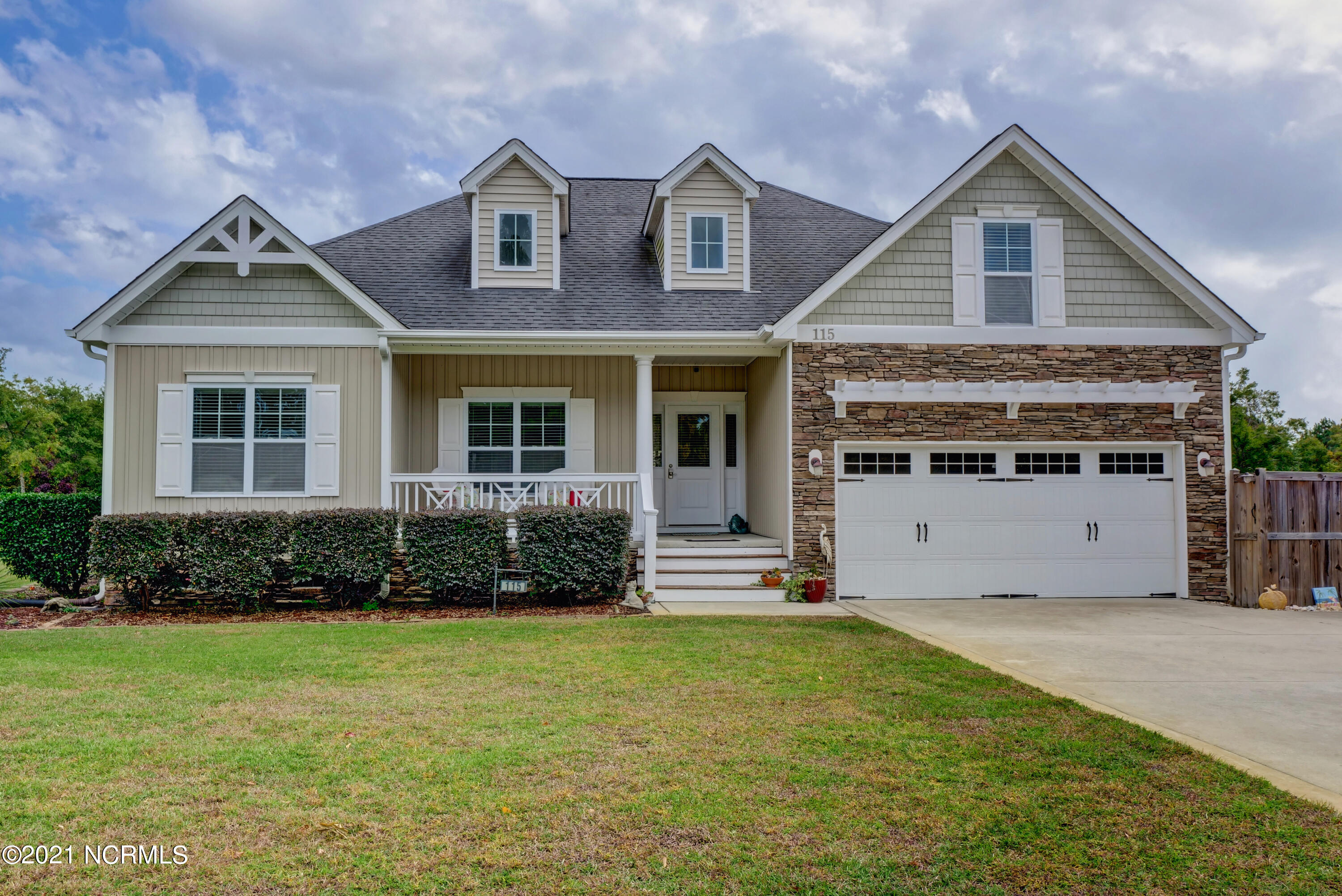 115 Calcos Court Holly Ridge, NC 28445 - Photo 1 of 45 Exterior