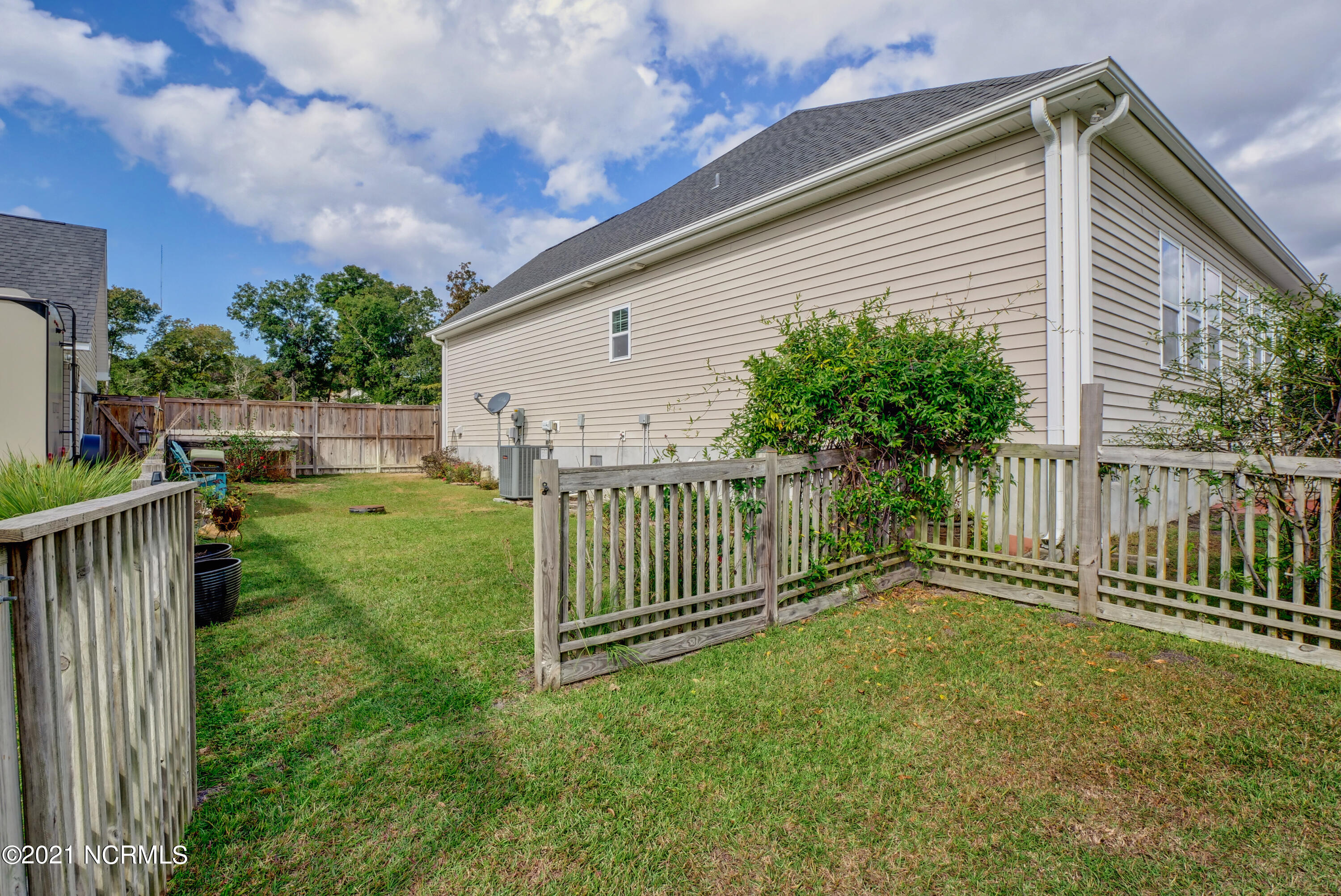 115 Calcos Court Holly Ridge, NC 28445 - Photo 36 of 45 115 Calcos Ct Holly Ridge NC-print-039-0