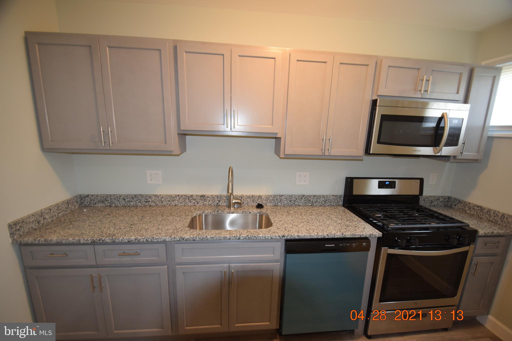 7702 Normandy Road Landover, MD 20785 - Photo 2 of 27 Kitchen