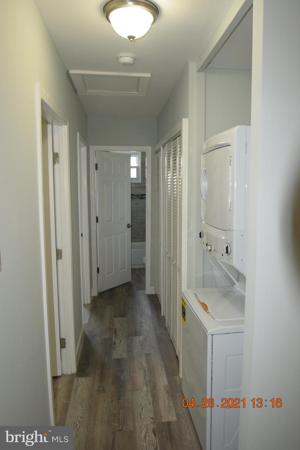 7702 Normandy Road Landover, MD 20785 - Photo 14 of 27 Hall