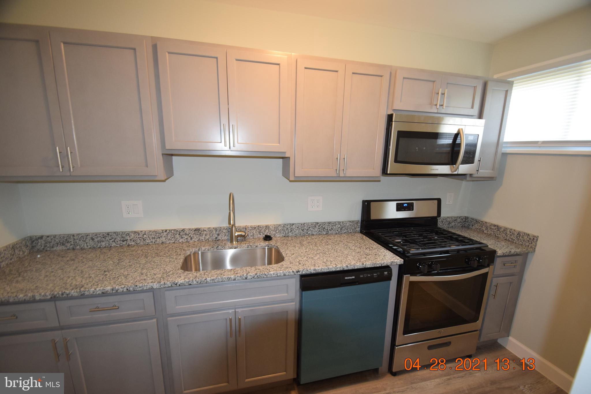 7702 Normandy Road Landover, MD 20785 - Photo 3 of 27 Kitchen