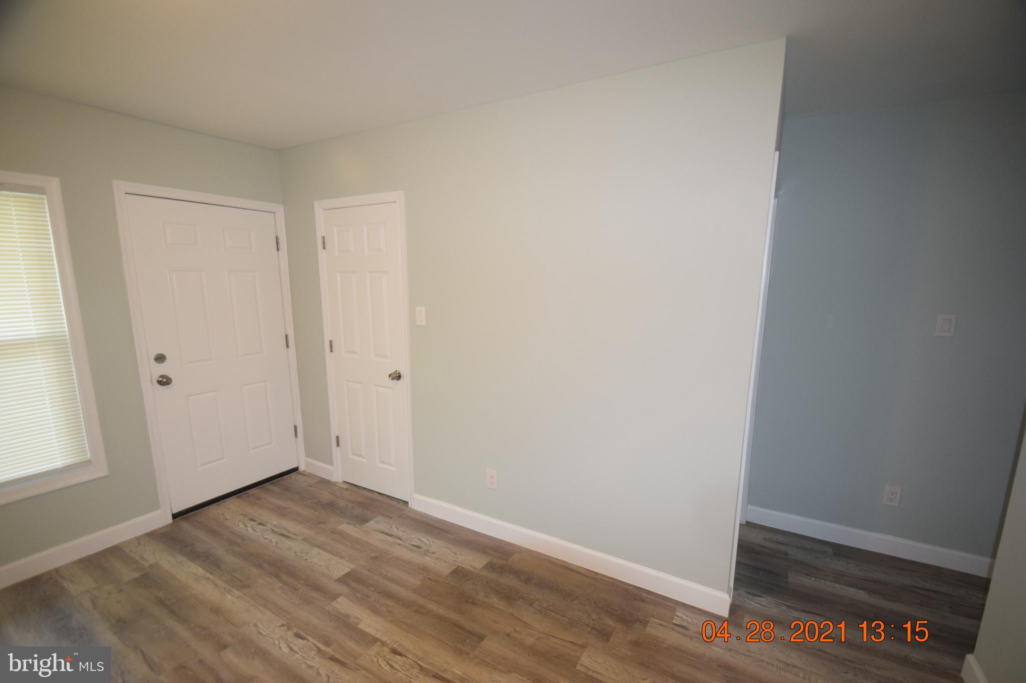 7702 Normandy Road Landover, MD 20785 - Photo 10 of 27 Family Room