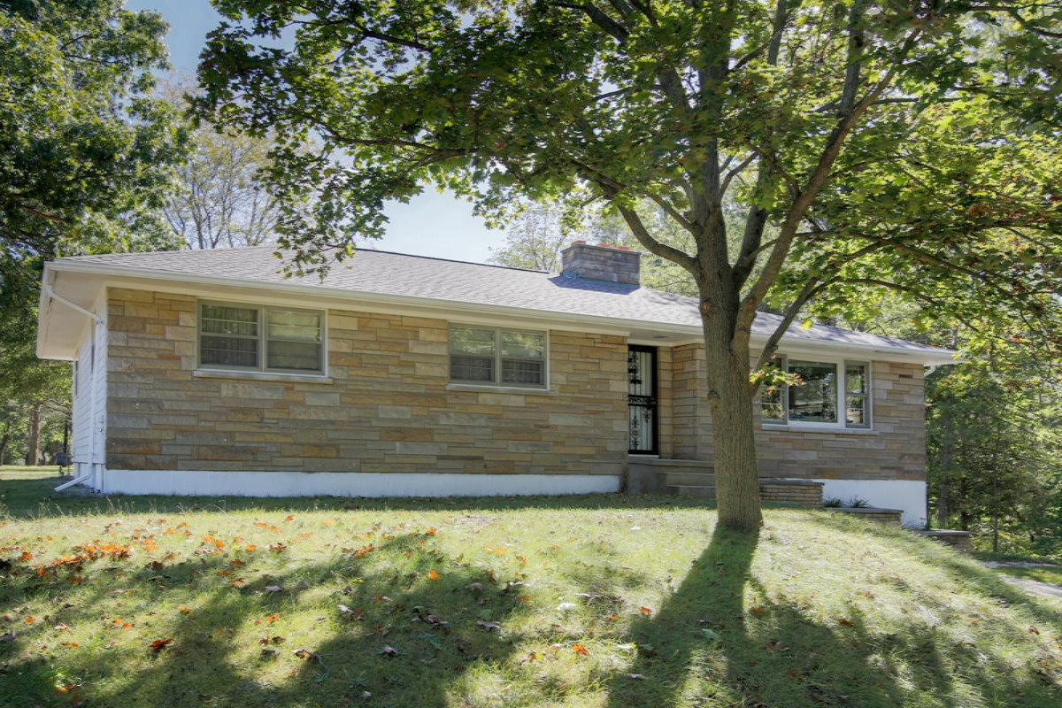 22 Morgan Road Battle Creek, MI 49017 - Photo 1 of 11 22 Morgan-101