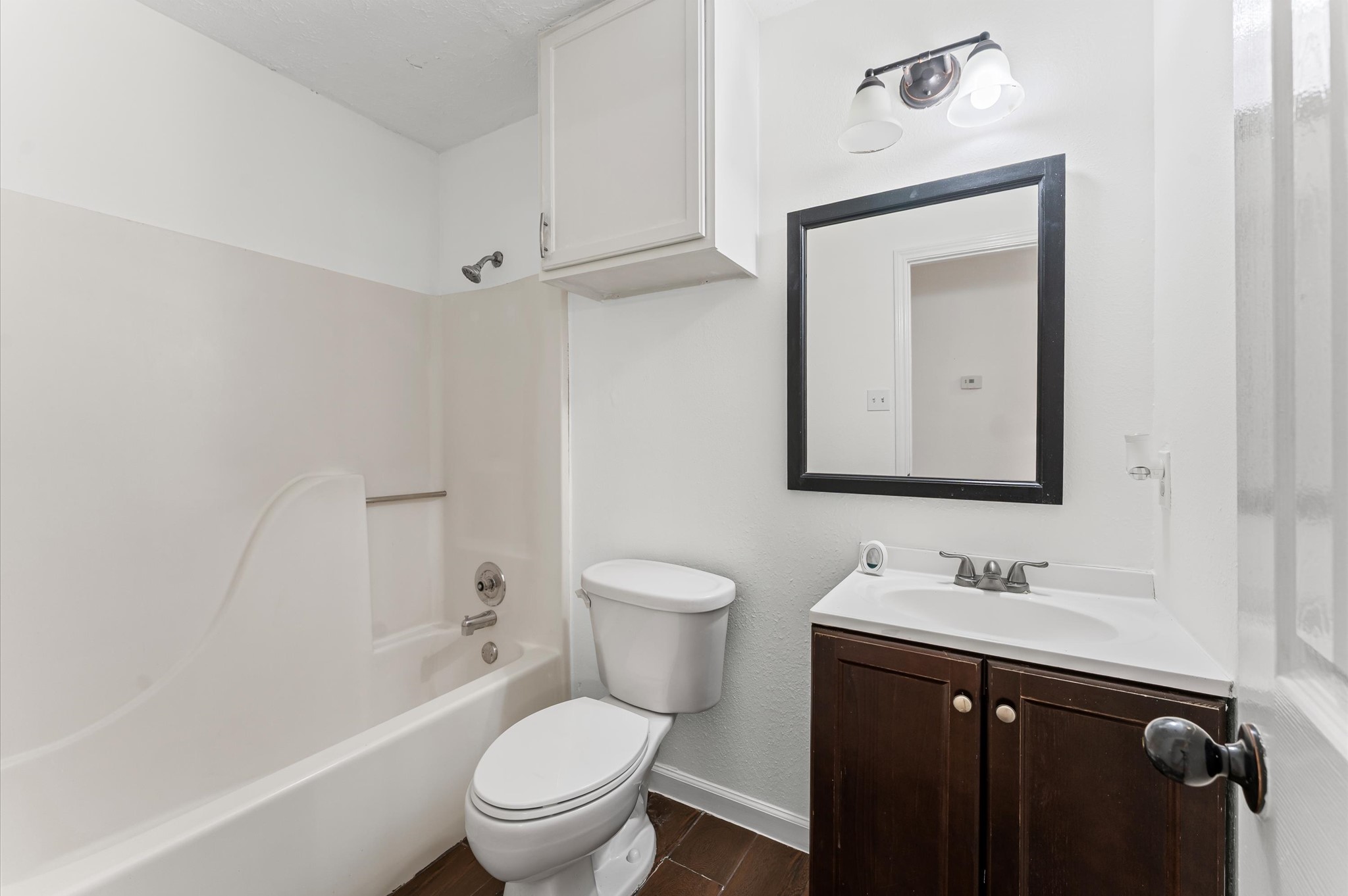 3831 Pintan Lane Houston, TX 77014 - Photo 11 of 24 Bathroom 2