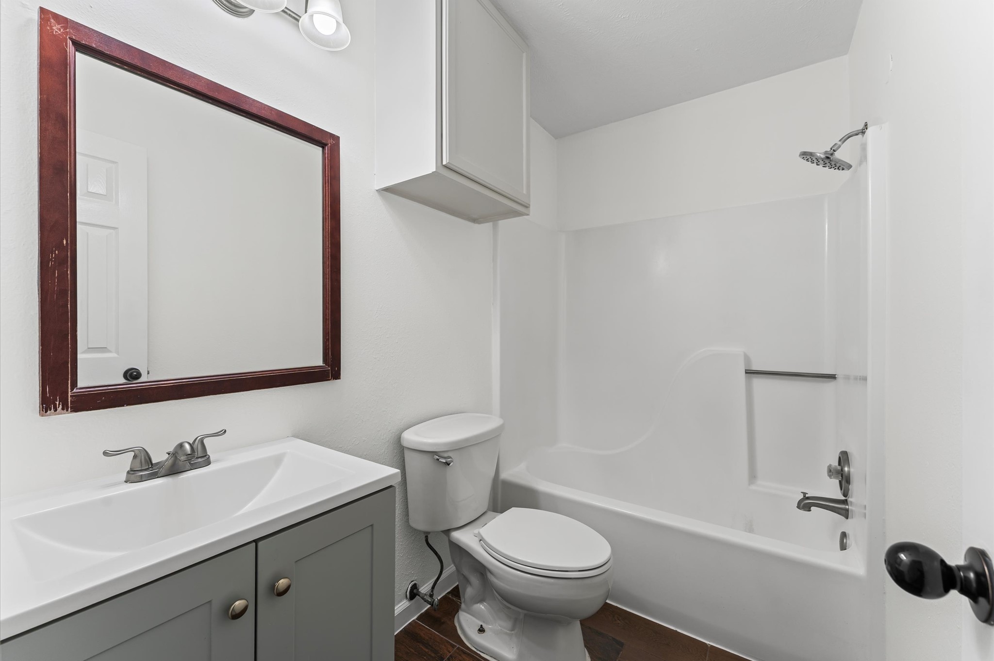 3831 Pintan Lane Houston, TX 77014 - Photo 15 of 24 Primary bath