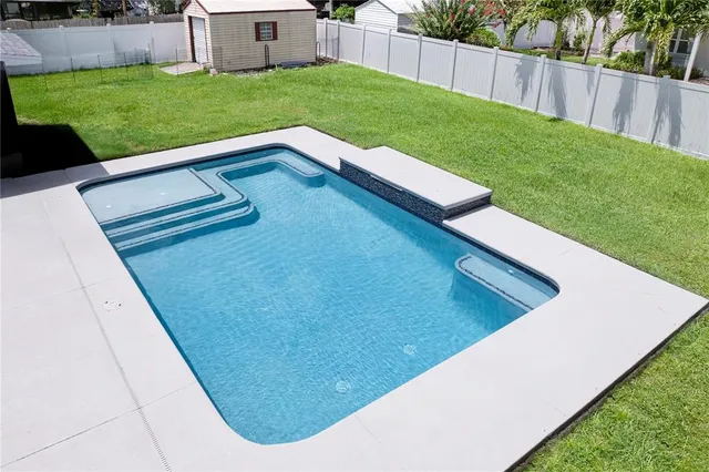 $600,000 | 312 North Park Avenue, Winter Garden, FL 34787