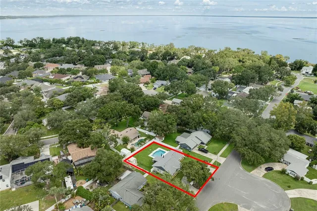 $600,000 | 312 North Park Avenue, Winter Garden, FL 34787