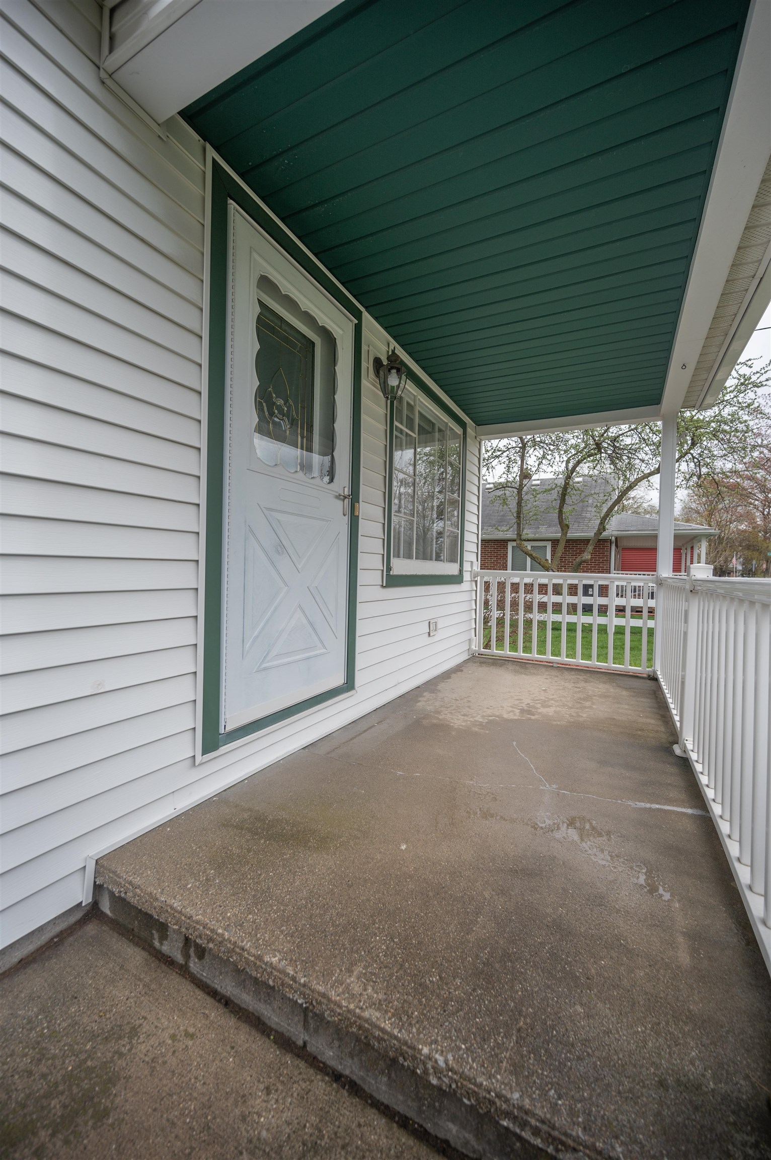 509 Ridge Road Bay City, MI 48708 - Photo 3 of 27