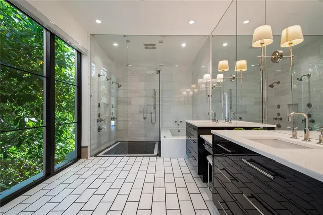 $4,395,000 | 1161 Valencia Avenue, Winter Park, FL 32789