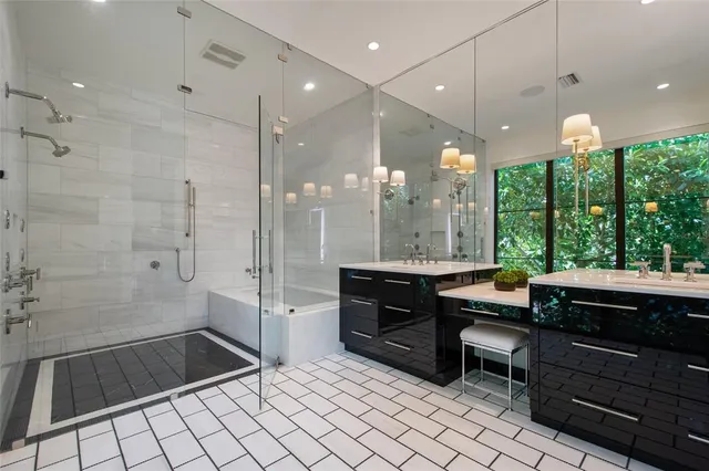 $4,395,000 | 1161 Valencia Avenue, Winter Park, FL 32789