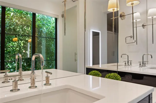 $4,395,000 | 1161 Valencia Avenue, Winter Park, FL 32789