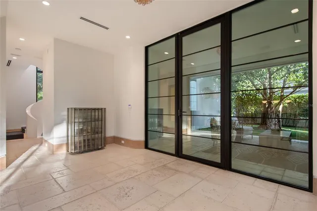 $4,395,000 | 1161 Valencia Avenue, Winter Park, FL 32789