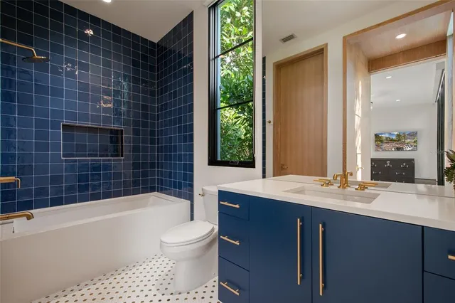 $4,395,000 | 1161 Valencia Avenue, Winter Park, FL 32789