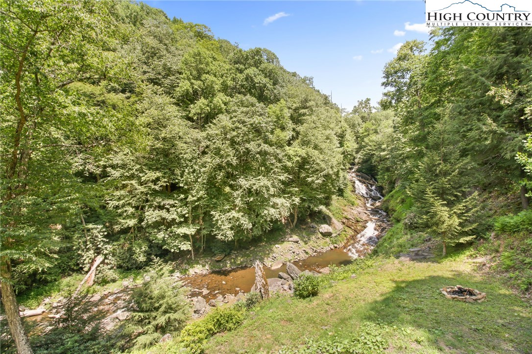 2583 Howard's Creek Road Boone, NC 28607 - Photo 14 of 50 Gallery Image 14