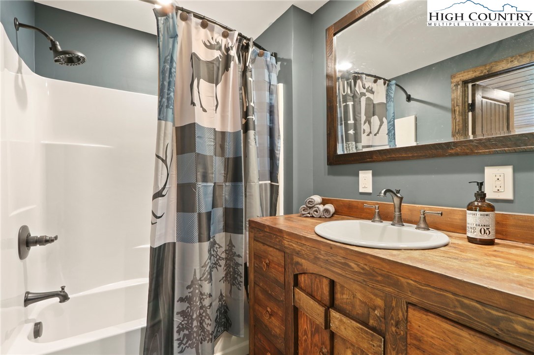 2583 Howard's Creek Road Boone, NC 28607 - Photo 46 of 50 Gallery Image 46