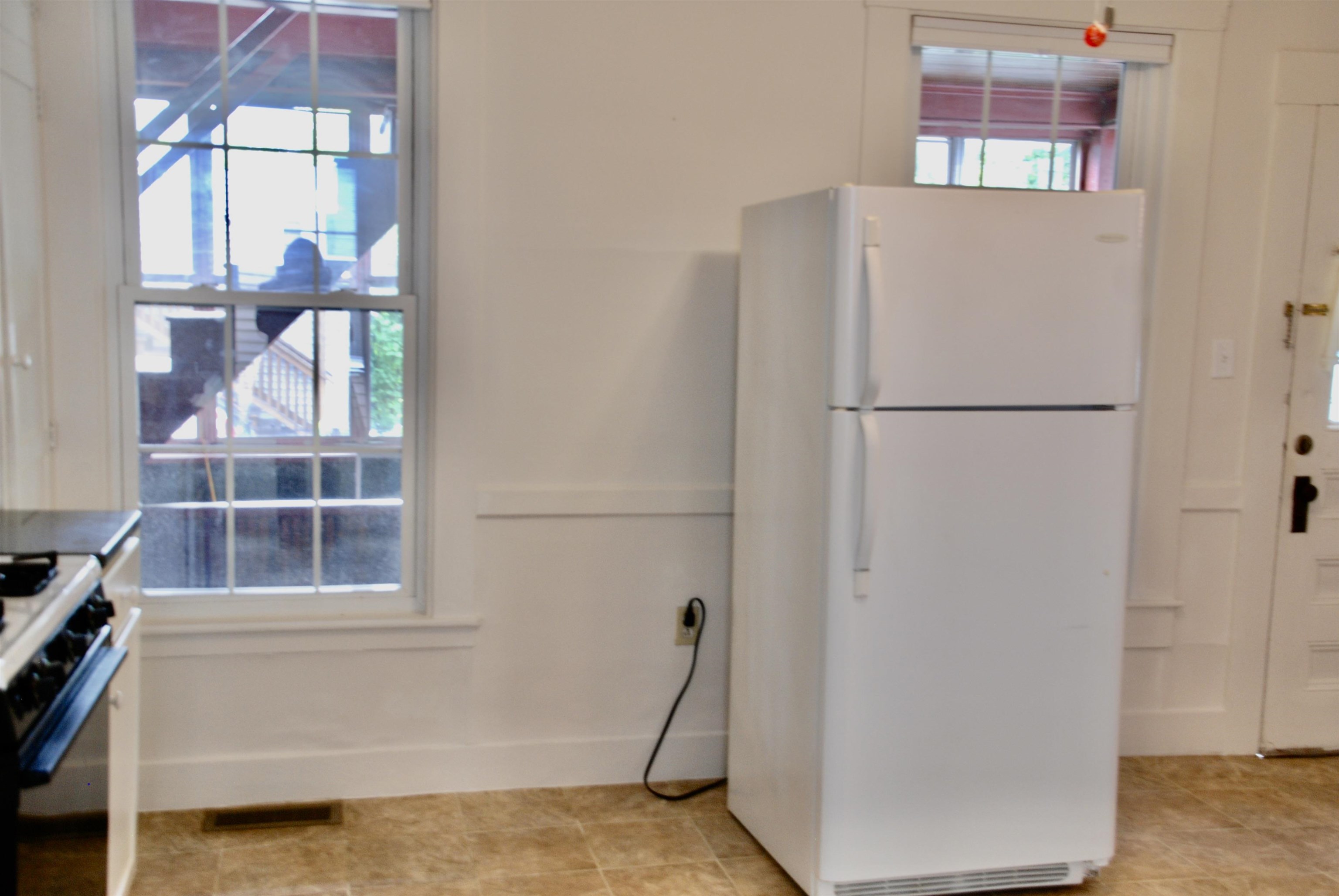 21 Union Street, Unit 2 Concord, NH 03301 - Photo 9 of 18