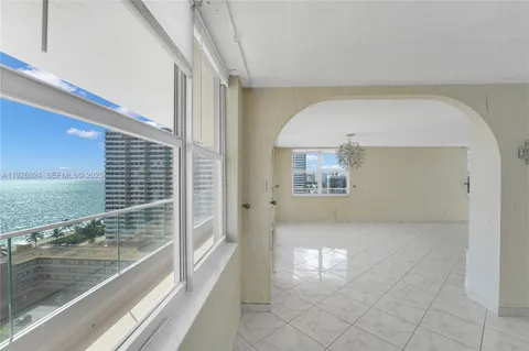 $849,000 | 1920 South Ocean Drive, Unit 16B, Hallandale Beach, FL 33009