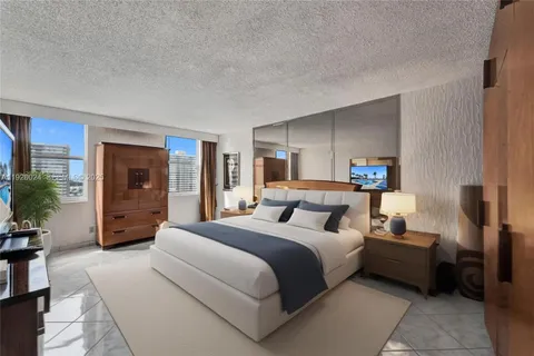 $849,000 | 1920 South Ocean Drive, Unit 16B, Hallandale Beach, FL 33009