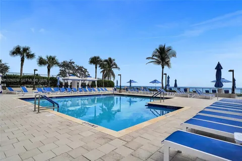 $849,000 | 1920 South Ocean Drive, Unit 16B, Hallandale Beach, FL 33009