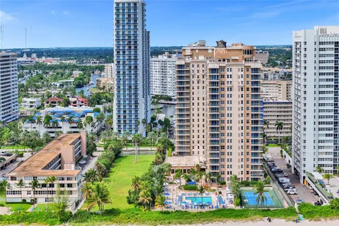 $849,000 | 1920 South Ocean Drive, Unit 16B, Hallandale Beach, FL 33009