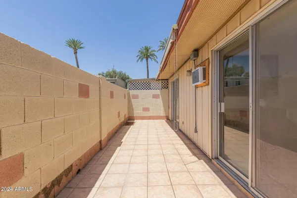 $2,000 | 8241 North Central Avenue, Unit 13, Phoenix, AZ 85020