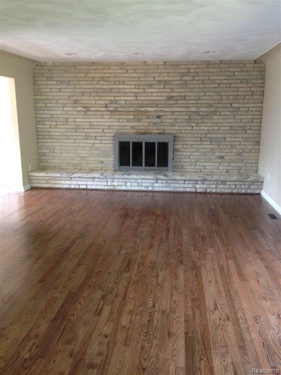 2122 Argentine Road Howell, MI 48855 - Photo 6 of 13 GREAT ROOM