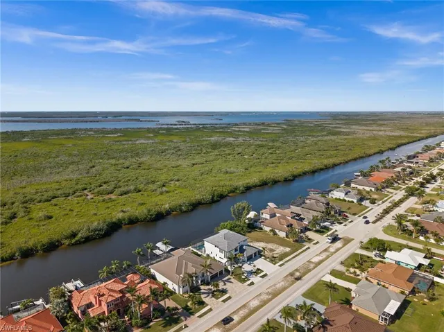 $2,999,999 | 3512 Surfside Boulevard, Cape Coral, FL 33914