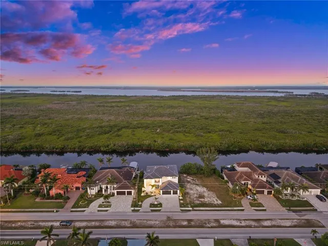 $2,999,999 | 3512 Surfside Boulevard, Cape Coral, FL 33914