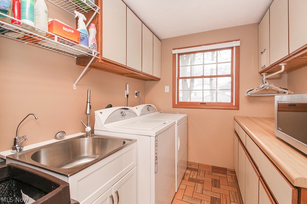 1127 Ford Road Lyndhurst, OH 44124 - Photo 16 of 32 Gallery Image 16