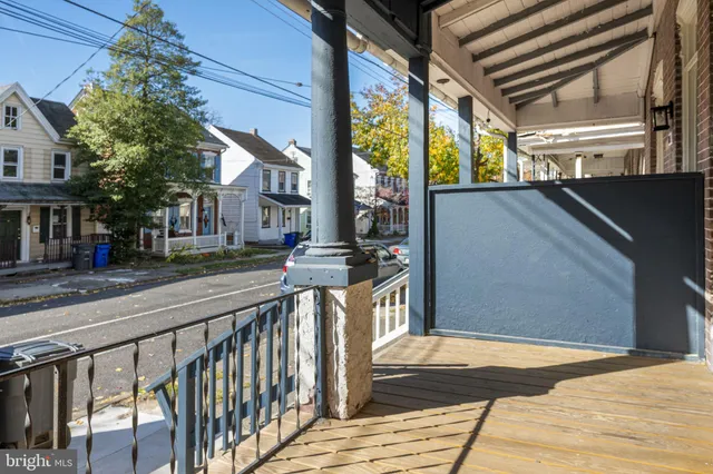 $1,200 | 23 East 2nd Street, Unit 1, Pottstown, PA 19464