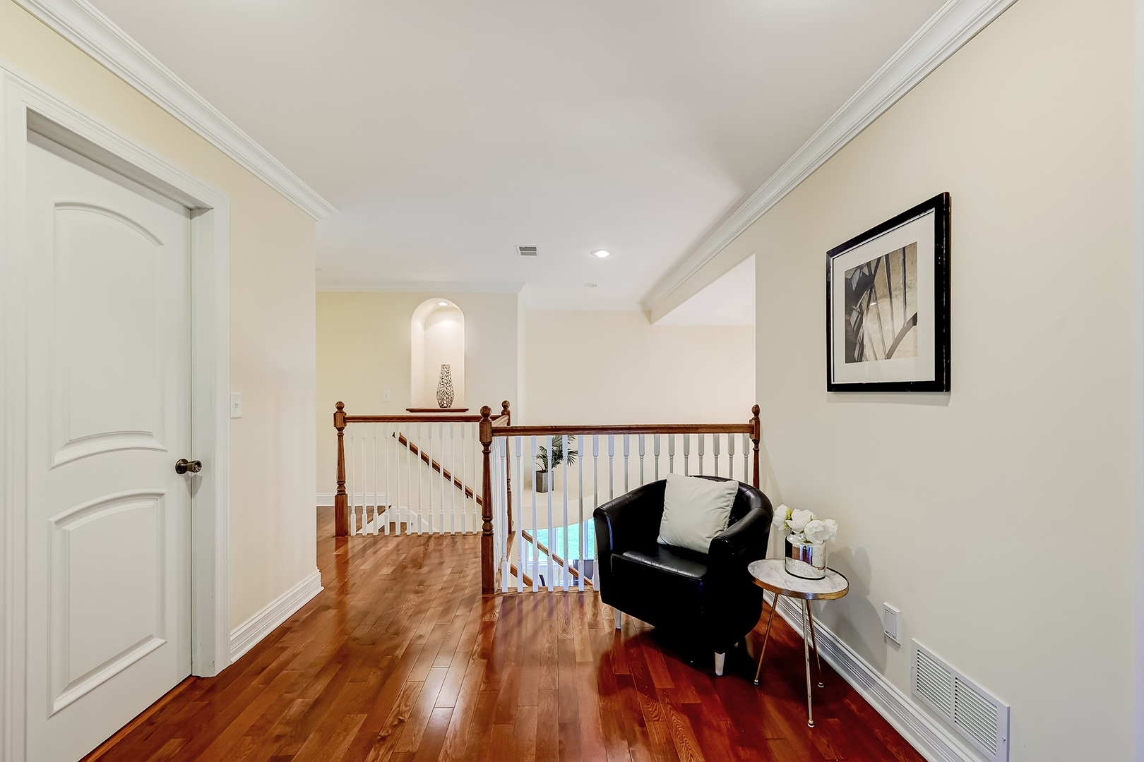 8827 Palisades Road Burr Ridge, IL 60527 - Photo 24 of 35 Gallery Image 24