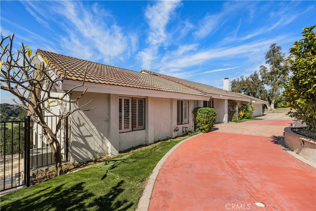 2605 Indian Creek Road Diamond Bar, CA 91765 - Photo 2 of 36