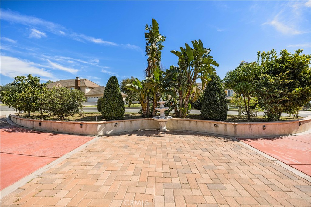 2605 Indian Creek Road Diamond Bar, CA 91765 - Photo 4 of 36