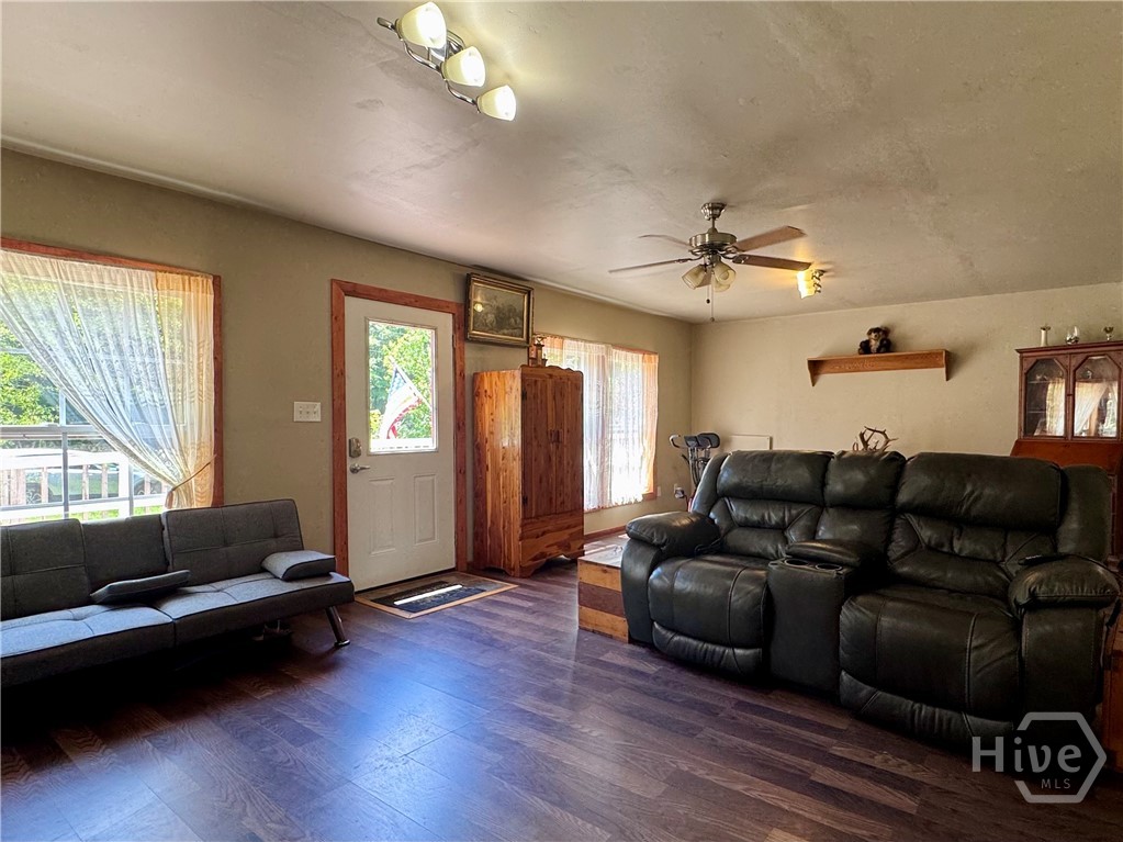 668 Henderson Road Macon, GA 31217 - Photo 5 of 26
