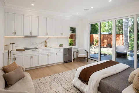 $4,288,000 | 2034 Washington Avenue, Redwood City, CA 94061