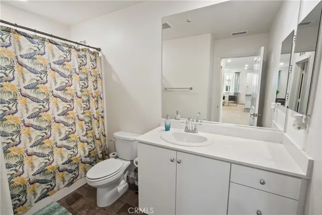 $599,900 | 5604 Altamura Way, Unit 10, Fontana, CA 92336