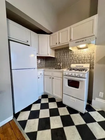 $2,685 | 291 Commonwealth Avenue, Unit 5, Boston, MA 02115
