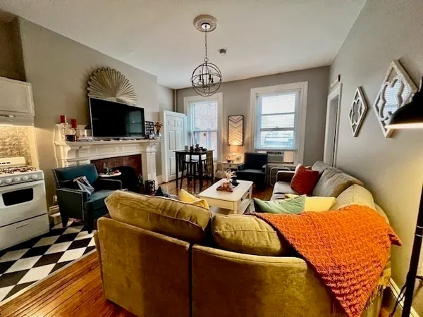 $2,685 | 291 Commonwealth Avenue, Unit 5, Boston, MA 02115