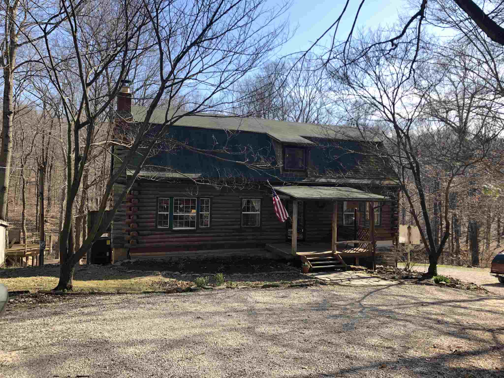 8542 North Fire Station Road Bloomfield, IN 47424 - Photo 2 of 34