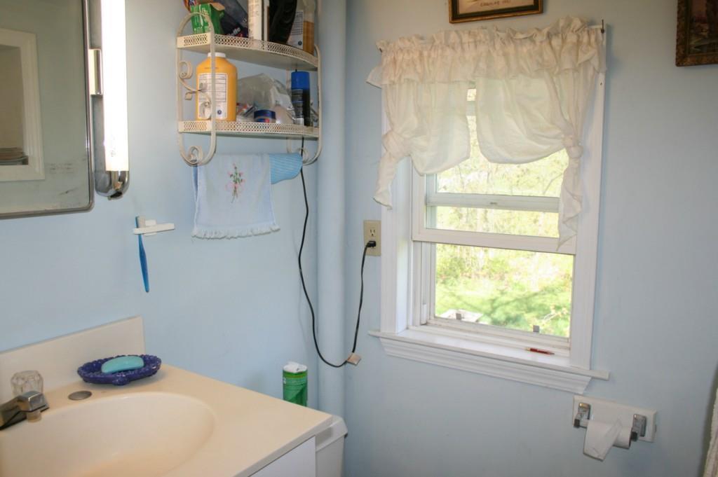 1360 Dutch Neck Road Waldoboro, ME 04572 - Photo 19 of 35 Photo