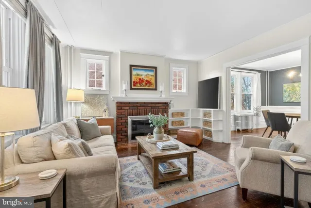 $320,000 | 856 Pleasure Road, Lancaster, PA 17601