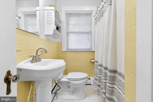 $320,000 | 856 Pleasure Road, Lancaster, PA 17601