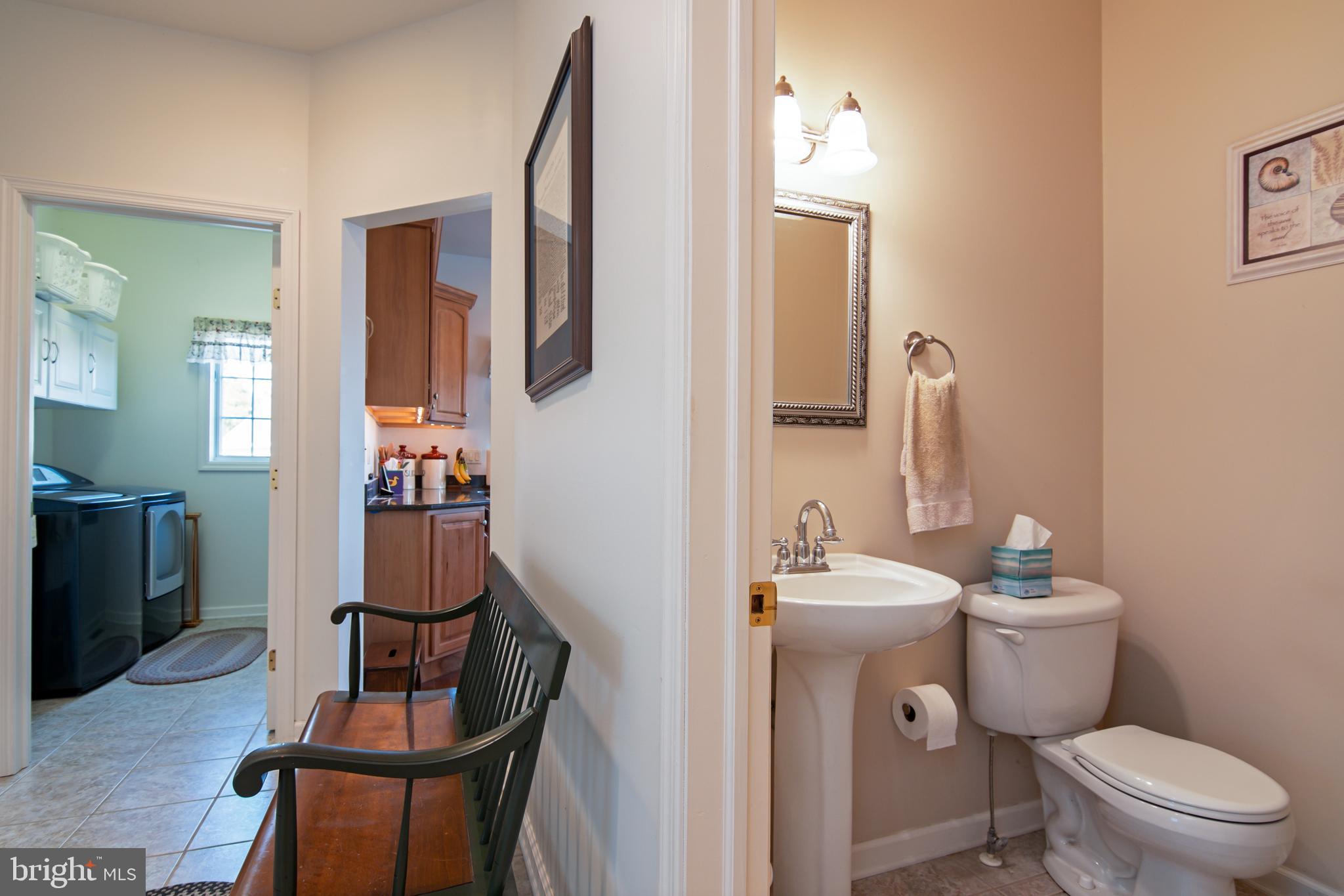 5219 Brooks Road Woolford, MD 21677 - Photo 28 of 41 Powder Room