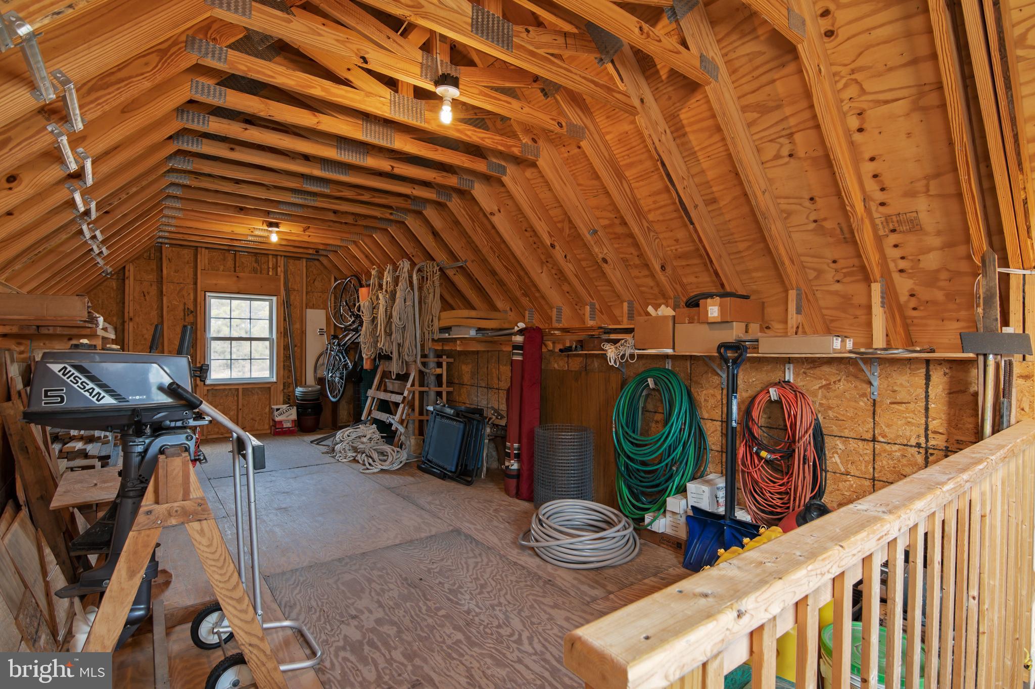 5219 Brooks Road Woolford, MD 21677 - Photo 40 of 41 Loft Workspace
