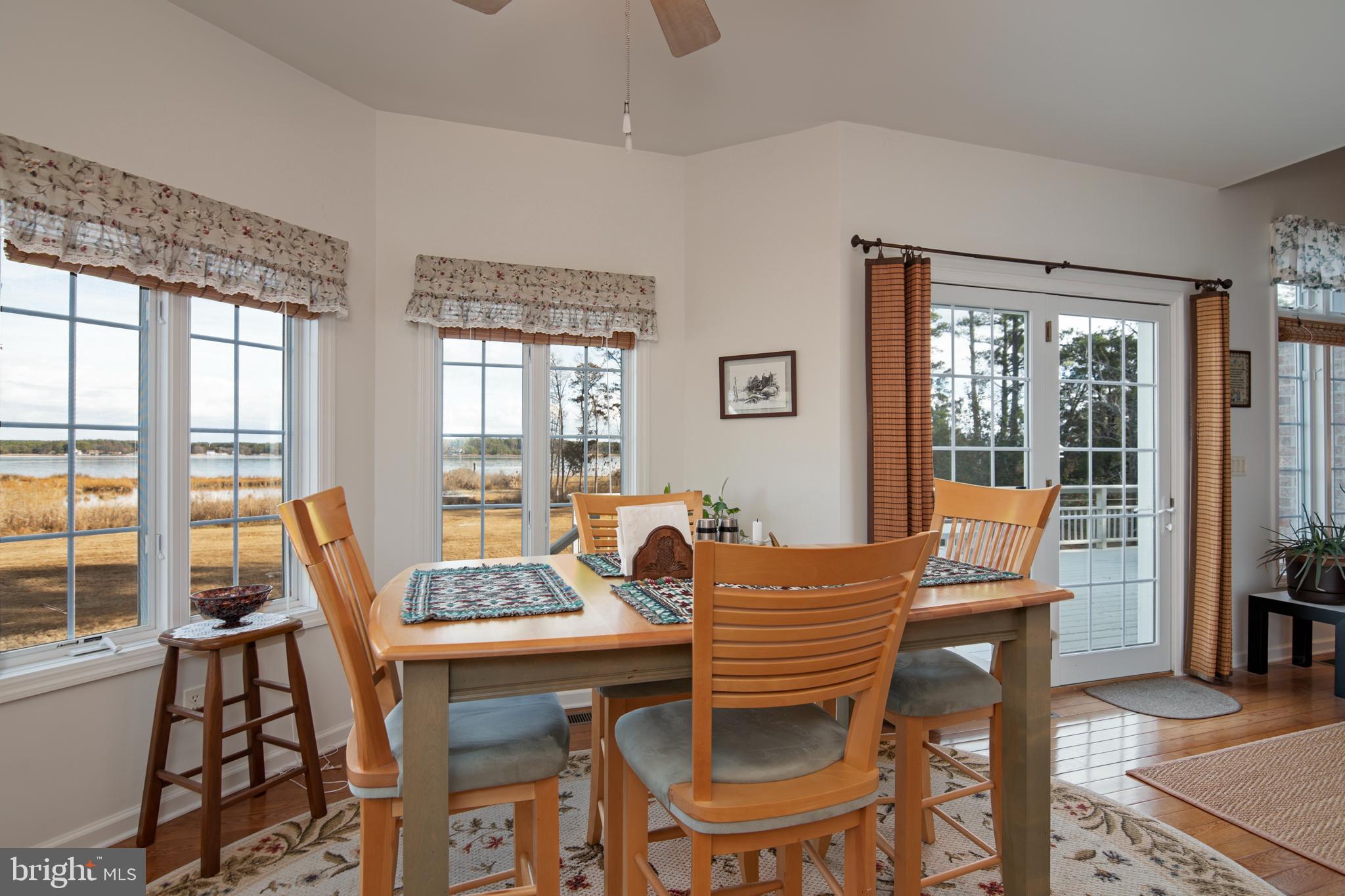 5219 Brooks Road Woolford, MD 21677 - Photo 10 of 41 Breakfast Area